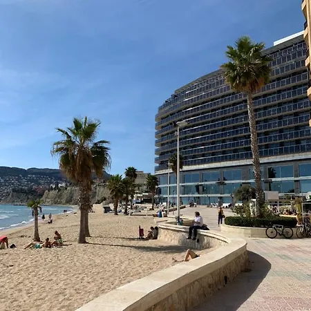 Isea Penthouse 公寓 *